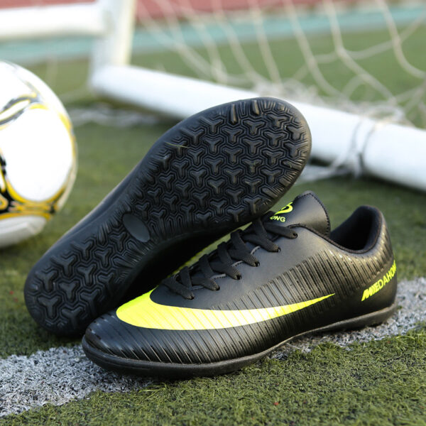 Football Shoes Broken Nails Men And Women Casual Sports Shoes - Image 3
